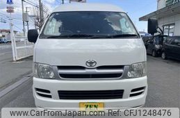 toyota hiace-van 2006 769235-250313140328