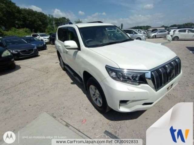 toyota land-cruiser-prado 2017 -TOYOTA--Land Cruiser Prado LDA-GDJ150W--GDJ150-0024359---TOYOTA--Land Cruiser Prado LDA-GDJ150W--GDJ150-0024359- image 1