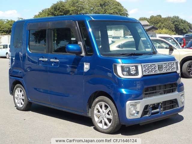 daihatsu wake 2015 CFJ1646124 image 1