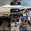 bmw 5-series 2019 quick_quick_3DA-JF20_WBAJF52090WW42692 image 2