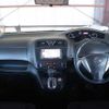 nissan serena 2011 T10684 image 7