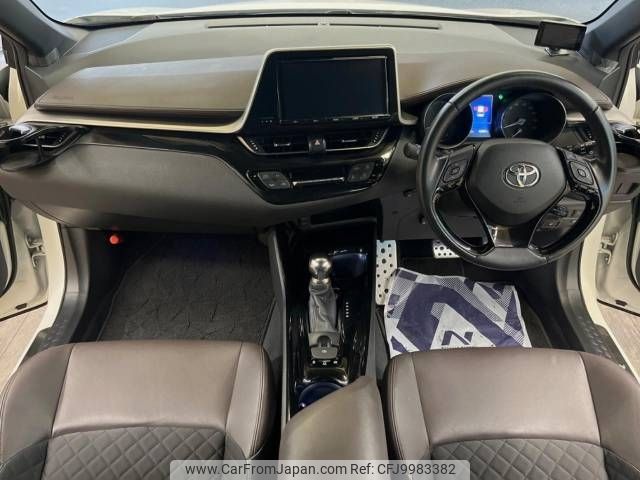 toyota c-hr 2017 -TOYOTA--C-HR DAA-ZYX10--ZYX10-2065761---TOYOTA--C-HR DAA-ZYX10--ZYX10-2065761- image 2