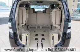 toyota vellfire 2010 GOO_JP_700056043930241124001