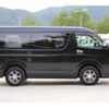 toyota hiace-wagon 2011 GOO_JP_700070848530241018001 image 13