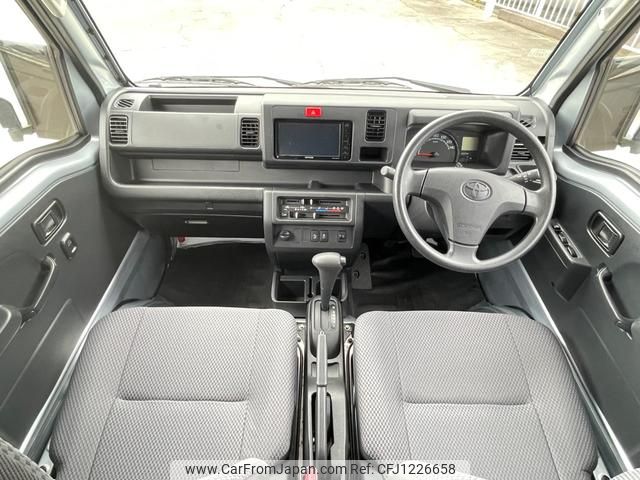 toyota pixis-truck 2018 GOO_JP_700040407230250530005 image 1