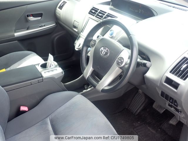 toyota prius-α 2014 CFJ1749805 image 2