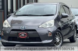 toyota aqua 2012 CFJ1380936