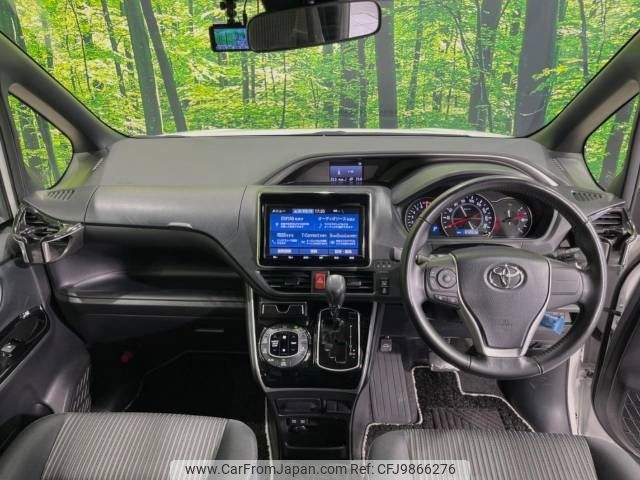 toyota voxy 2019 -TOYOTA--Voxy DBA-ZRR85W--ZRR85-0130407---TOYOTA--Voxy DBA-ZRR85W--ZRR85-0130407- image 2