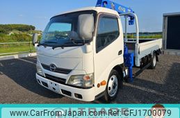 hino dutro 2012 CFJ1700079