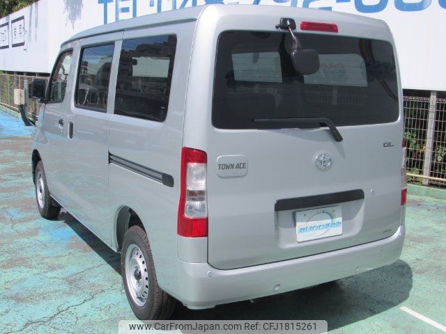 toyota townace-van 2025 CFJ1815261 image 2
