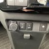 toyota roomy 2023 quick_quick_M900A_M900A-1032612 image 11