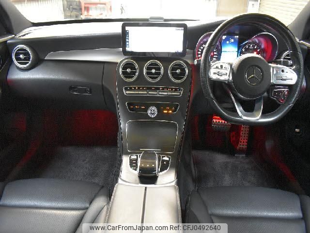 mercedes-benz c-class 2018 quick_quick_DAA-205277_WDD2052772F786341 image 2