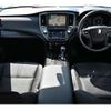 toyota crown 2017 CFJ6643618 image 2