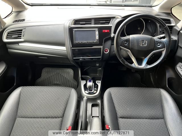 honda fit-hybrid 2015 quick_quick_DAA-GP5_GP5-3301706 image 2