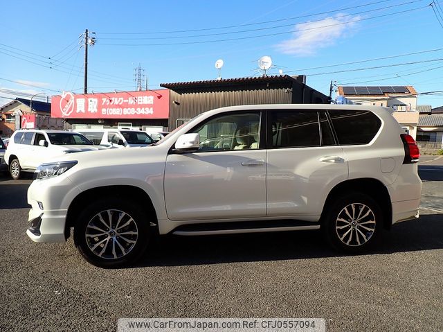 toyota land-cruiser-prado 2020 24340507 image 2