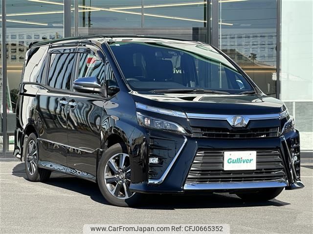 toyota voxy 2018 -TOYOTA--Voxy DBA-ZRR80W--ZRR80-0480476---TOYOTA--Voxy DBA-ZRR80W--ZRR80-0480476- image 1