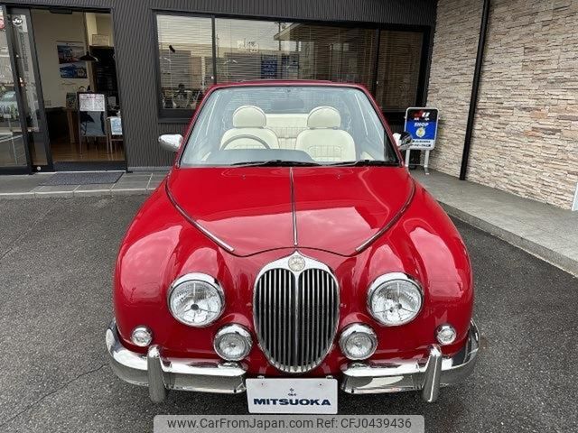 mitsuoka viewt 1998 7d11aaa8ea1efa24adac4bd0c0b1aa5d image 2