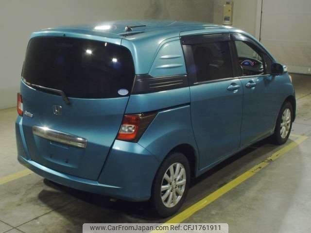 honda freed-spike 2013 CFJ1761911 image 2