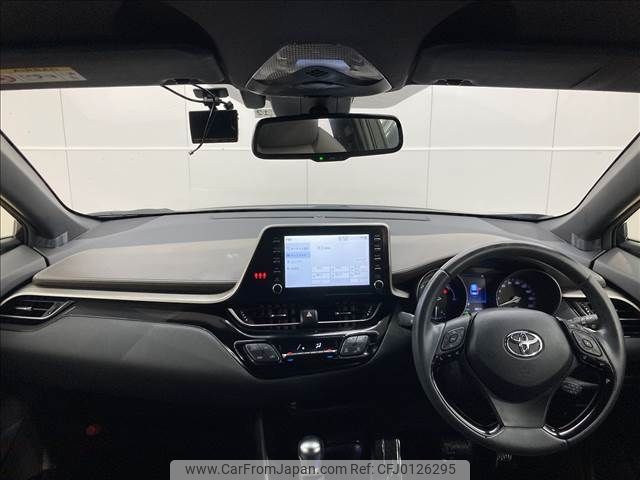 toyota c-hr 2019 -TOYOTA--C-HR 6AA-ZYX11--ZYX11-2002118---TOYOTA--C-HR 6AA-ZYX11--ZYX11-2002118- image 2