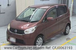 nissan dayz 2013 -NISSAN--DAYZ DBA-B21W--B21W-0005204---NISSAN--DAYZ DBA-B21W--B21W-0005204-