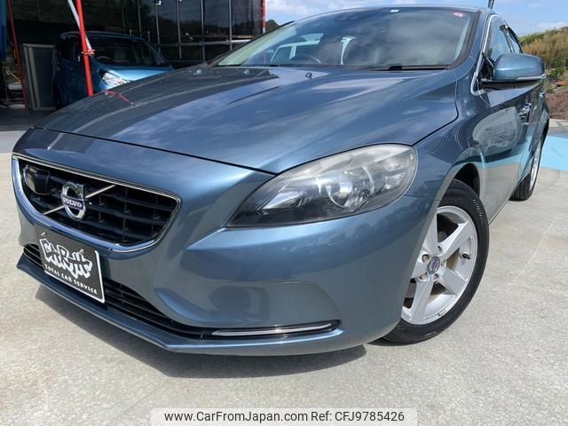 volvo v40 2014 quick_quick_MB4164T_YV1MV485BE2144976 image 1