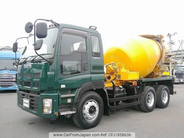 isuzu giga 2017 CFJ1858636 image 1