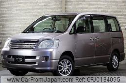 toyota noah 2003 -TOYOTA--Noah AZR65G--0055539---TOYOTA--Noah AZR65G--0055539-