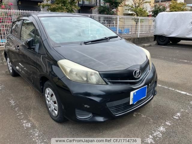 toyota vitz 2013 CFJ1714736 image 2
