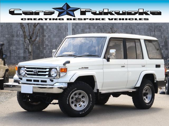 TOYOTA LAND CRUISER 70 カラーサンプルカー Hobby Japan 1994 Toyota Land Cruiser 70 ZX [1/64] - YouTube