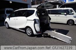 toyota sienta 2017 CFJ1627239