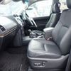 toyota land-cruiser-prado 2022 25431610 image 22