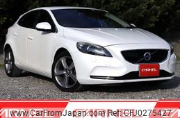 volvo v40 2013 F00675