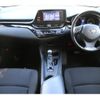 toyota c-hr 2017 quick_quick_DAA-ZYX10_ZYX10-2087639 image 3