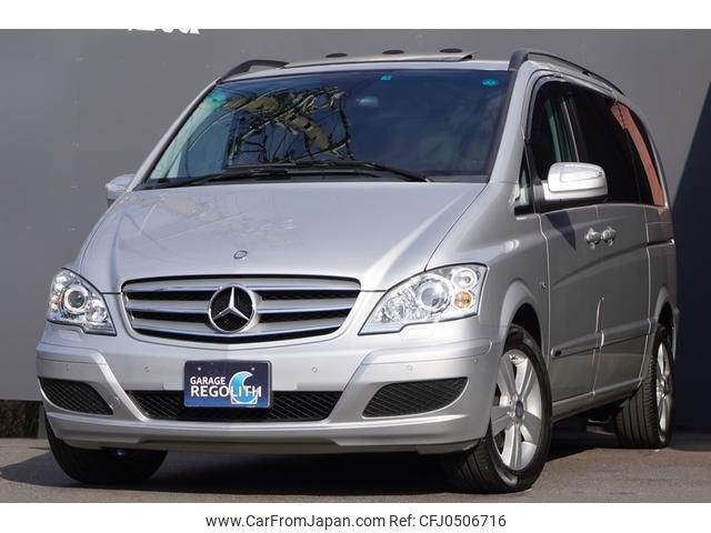 mercedes-benz v-class 2011 quick_quick_639350_WDF63981123662007 image 2