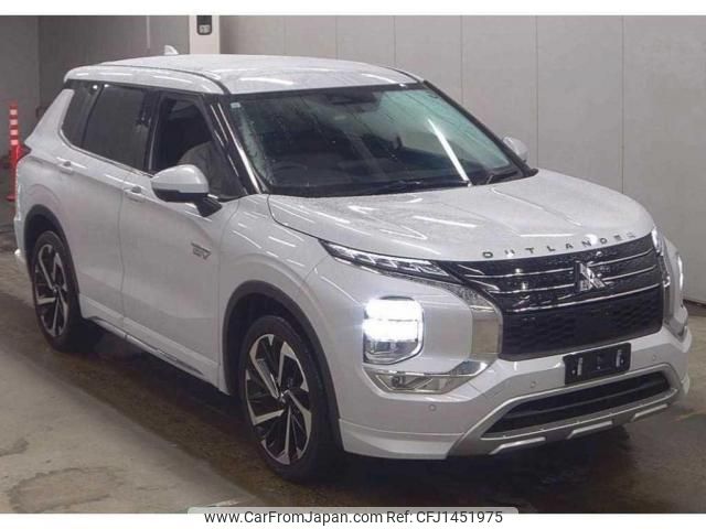 mitsubishi outlander-phev 2023 quick_quick_5LA-GN0W_GN0W-0312346 image 1