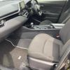 toyota c-hr 2017 quick_quick_DAA-ZYX10_ZYX10-2098720 image 7