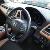 honda vezel 2019 CFJ1848529 image 8