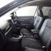 mitsubishi outlander-phev 2017 CFJ1657458 image 17