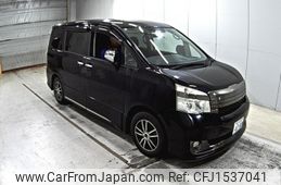 toyota voxy 2012 CFJ1537041