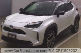 toyota yaris-cross 2022 CFJ1506232