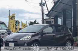 toyota aqua 2015 CFJ1541993