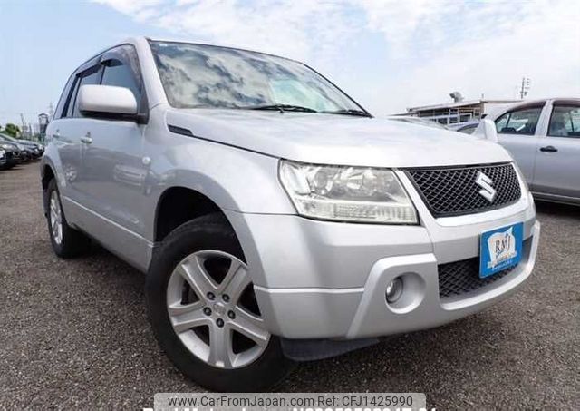 suzuki escudo 2005 646828-N2025050294F-24 image 1