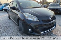 toyota vitz 2014 -TOYOTA--Vitz NCP131--NCP131-2012413---TOYOTA--Vitz NCP131--NCP131-2012413-