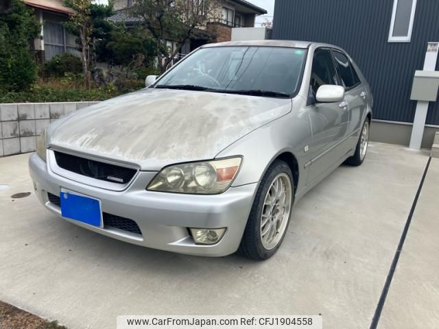 toyota altezza 1999 CFJ1904558 image 1