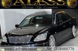 toyota celsior 2003 CFJ8468776