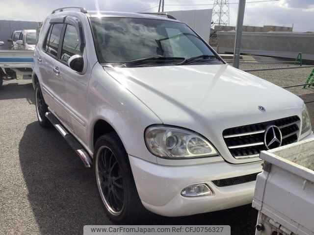 mercedes-benz ml-class 2003 -MERCEDES-BENZ--Benz ML 163154--WDC1631542A397623---MERCEDES-BENZ--Benz ML 163154--WDC1631542A397623- image 1