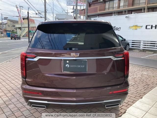 cadillac xt6 2022 quick_quick_7BA-T1UL_1GYFP9RS0NZ147088 image 2