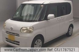 daihatsu tanto 2010 CFJ1787521