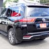 toyota land-cruiser 2023 24122407 image 3