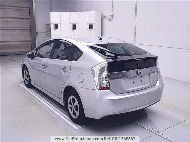 toyota prius-phv 2013 CFJ1765887 image 2